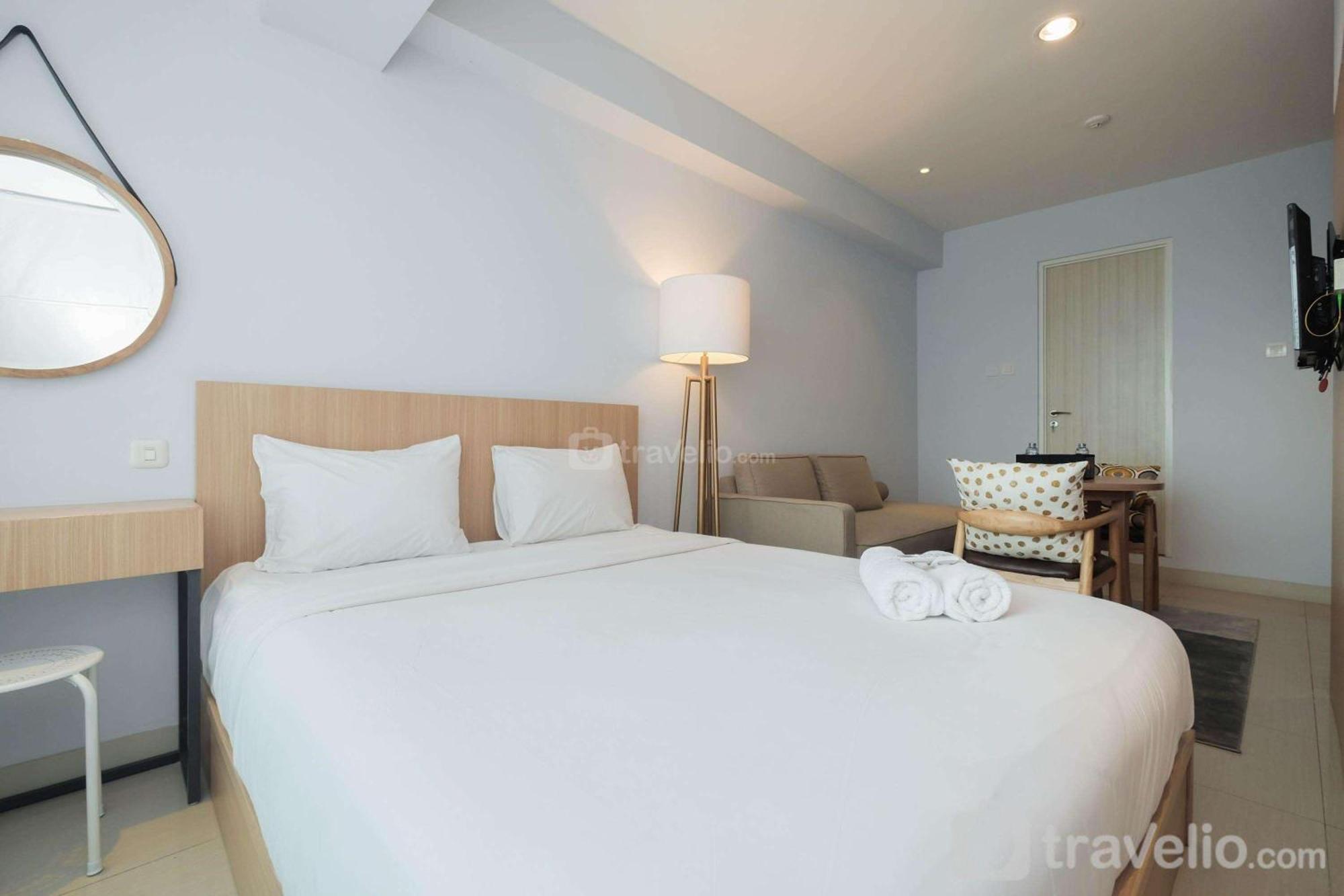 Apartemen Modern And Spacious Grand Kamala Lagoon By Travelio *