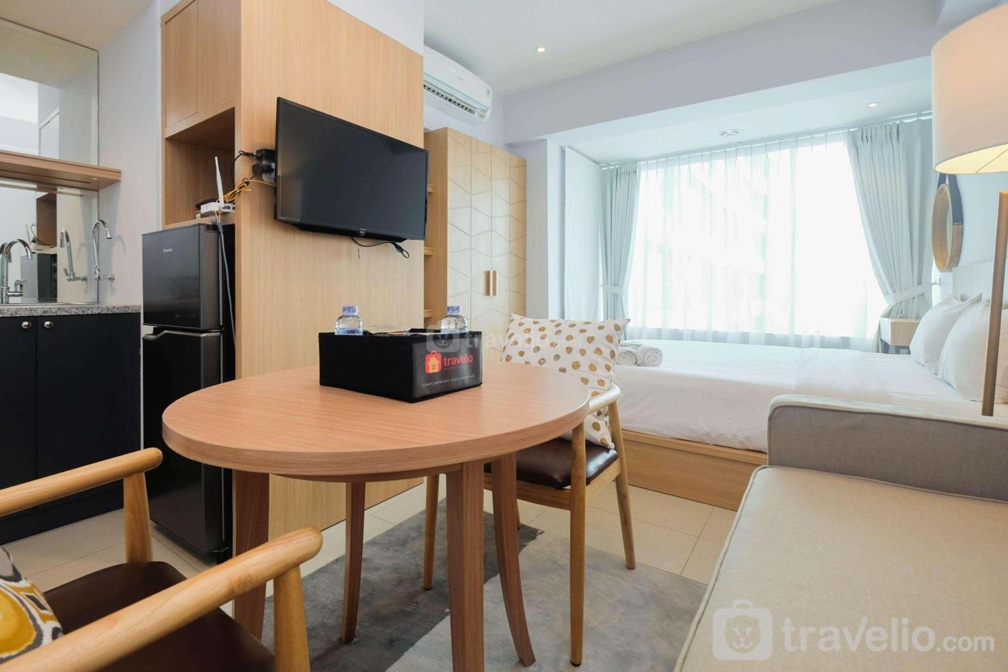 Apartemen Modern And Spacious Grand Kamala Lagoon By Travelio Bekasi