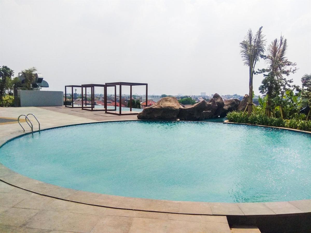 Modern And Spacious Grand Kamala Lagoon By Travelio Apartemen