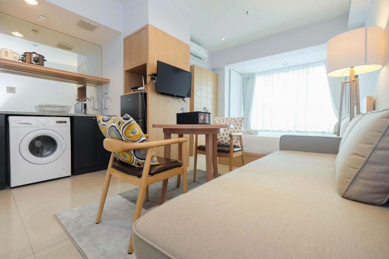Modern And Spacious Grand Kamala Lagoon By Travelio